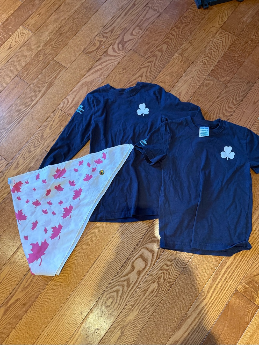 Girl Guide Sparks Uniform and Scarf Size Youth XS